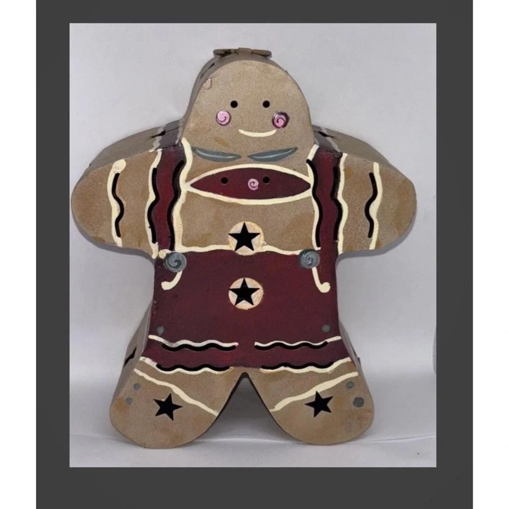 Debbie Mumm Large Christmas Gingerbread Tea Light Lantern 7''